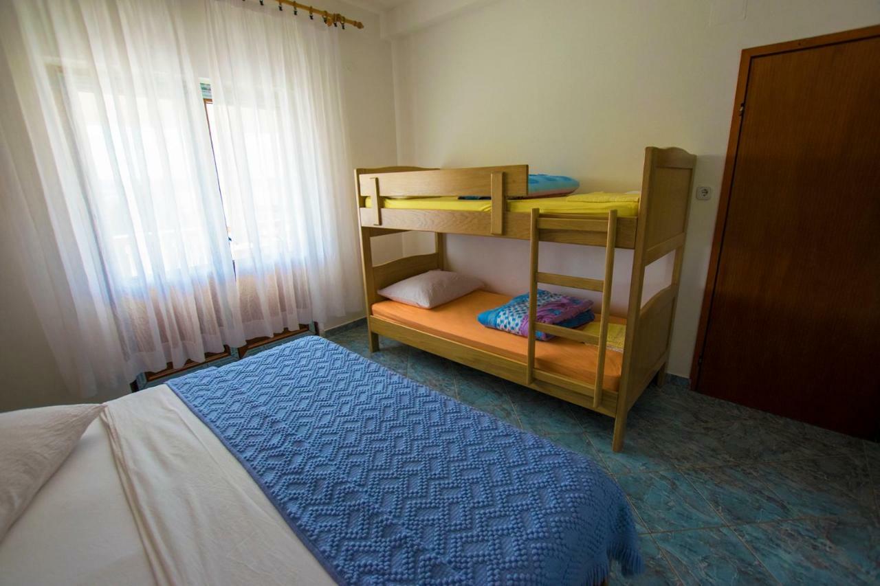 Vesna Apartment Starigrad Paklenica