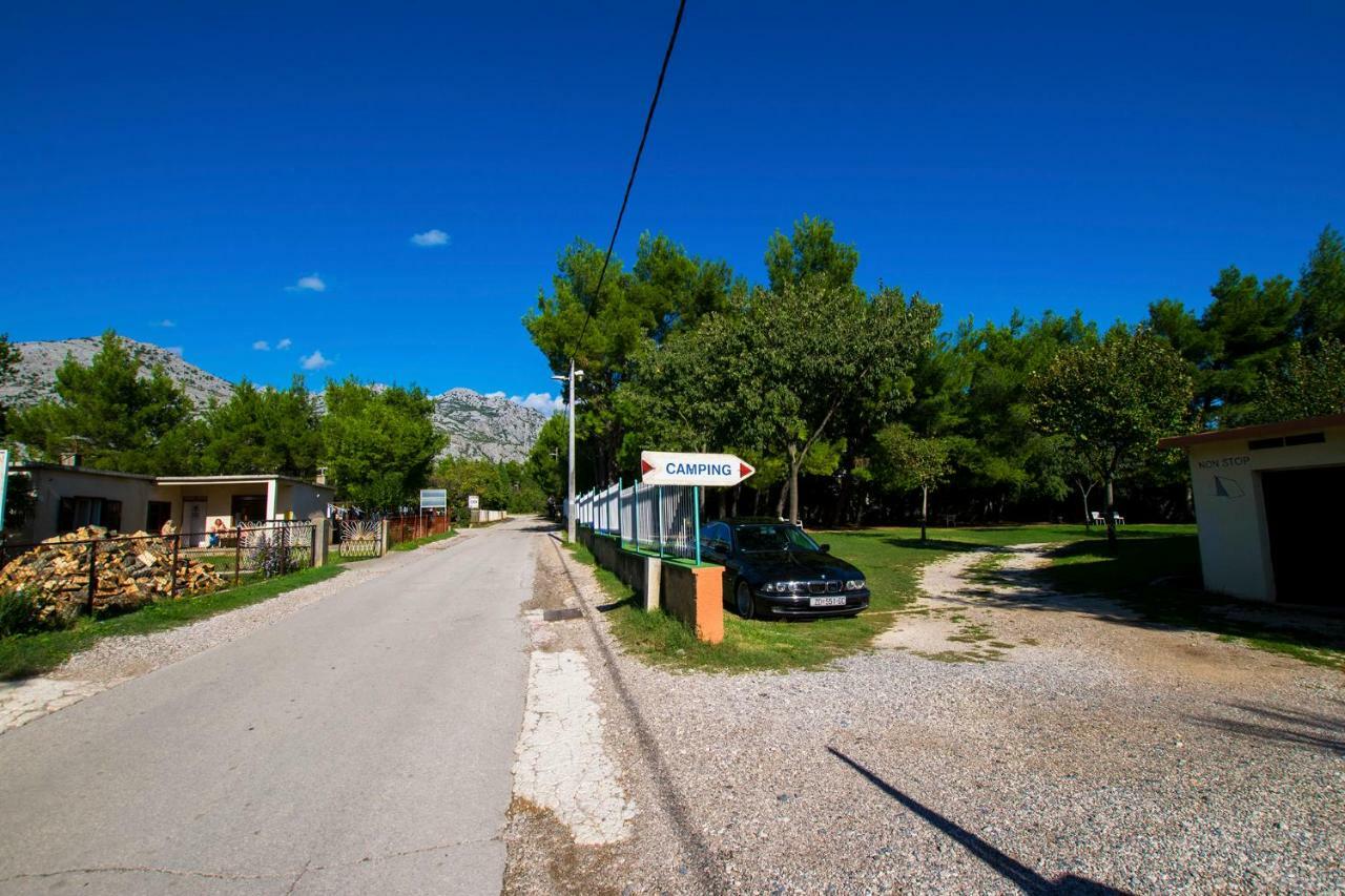 Vesna * Starigrad Paklenica