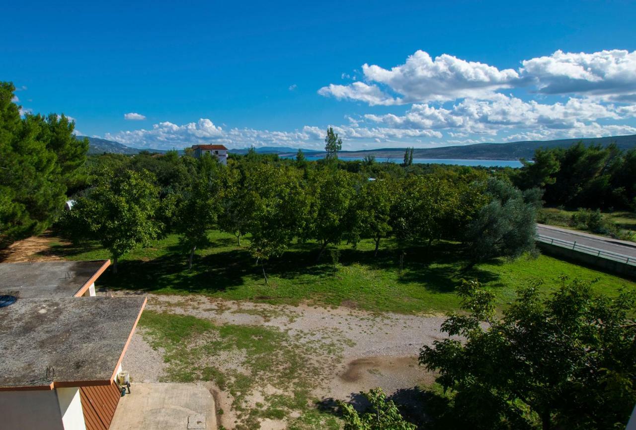 Vesna Apartment Starigrad Paklenica